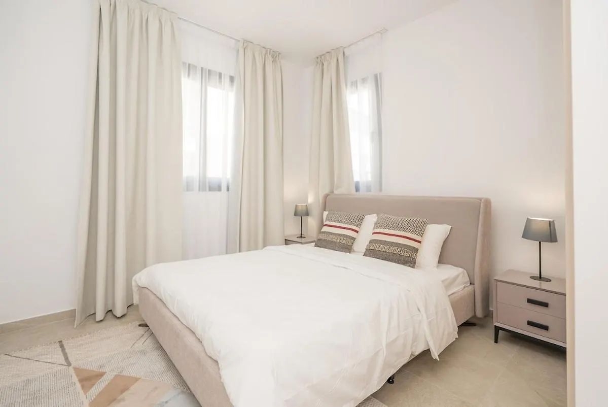 Kalamon Luxury Suite 202 With Pool Larnaca